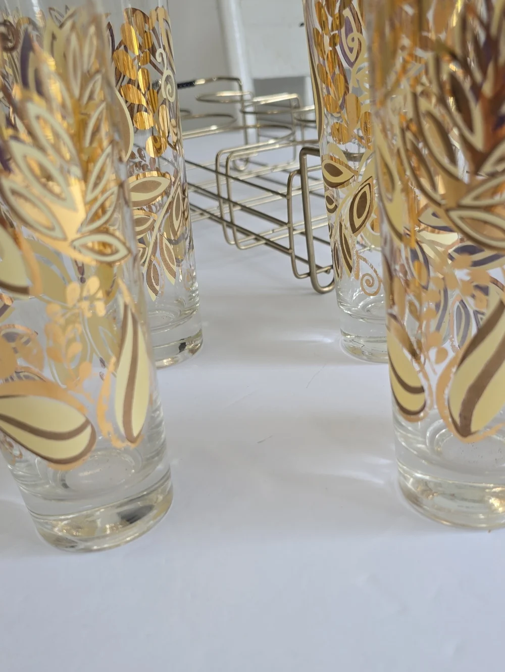 Vintage MCM Set Of 8 Gold Butterfly Leaf Botanical Tumblers With Carrier 12 Oz